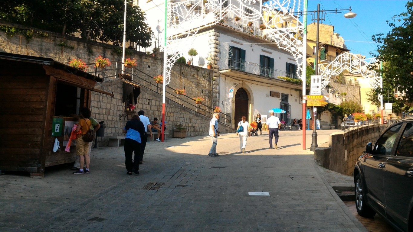 P_20160809_172557 .jpg